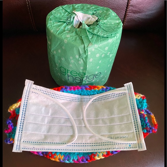 Hand-knitted Face Mask - Picture 5 of 12